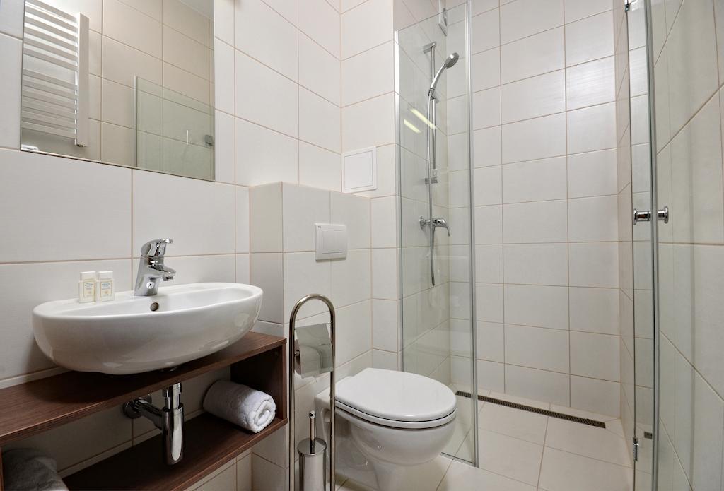 Hotel Maraton Szamotuły Quarto foto